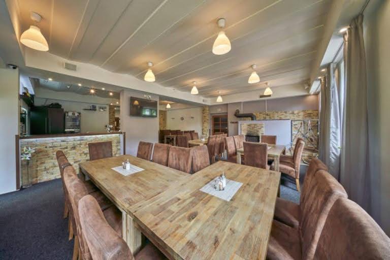 Bouda Morava Hotell Dolni Dvur Exteriör bild